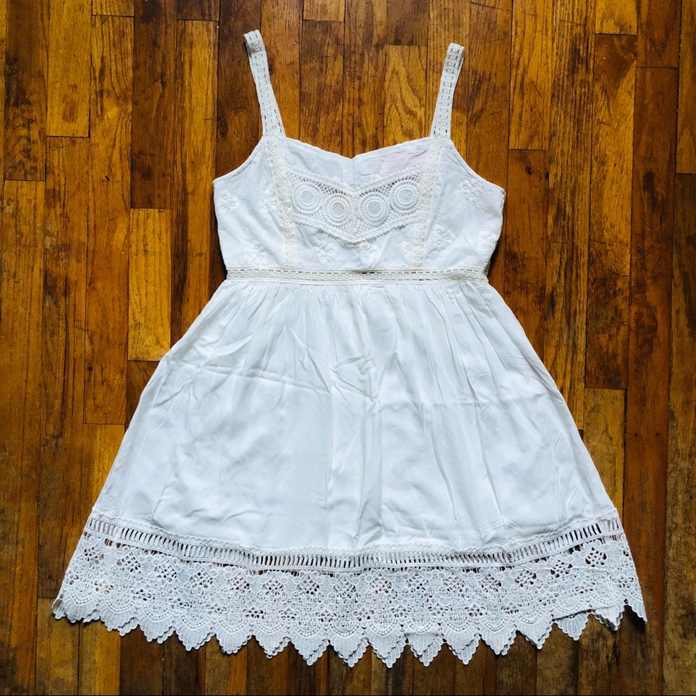 JUSTFAB Crochet Mini Sundress - BRAND NEW